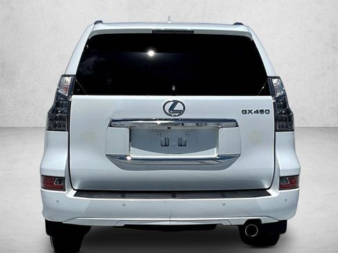 Used 2014 Lexus GX 460 w/ Premium Package image 4
