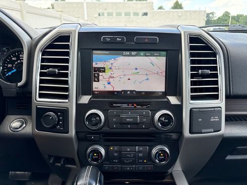 Used 2015 Ford F150 Lariat w/ Equipment Group 502A Luxury AWD/4WD image 5