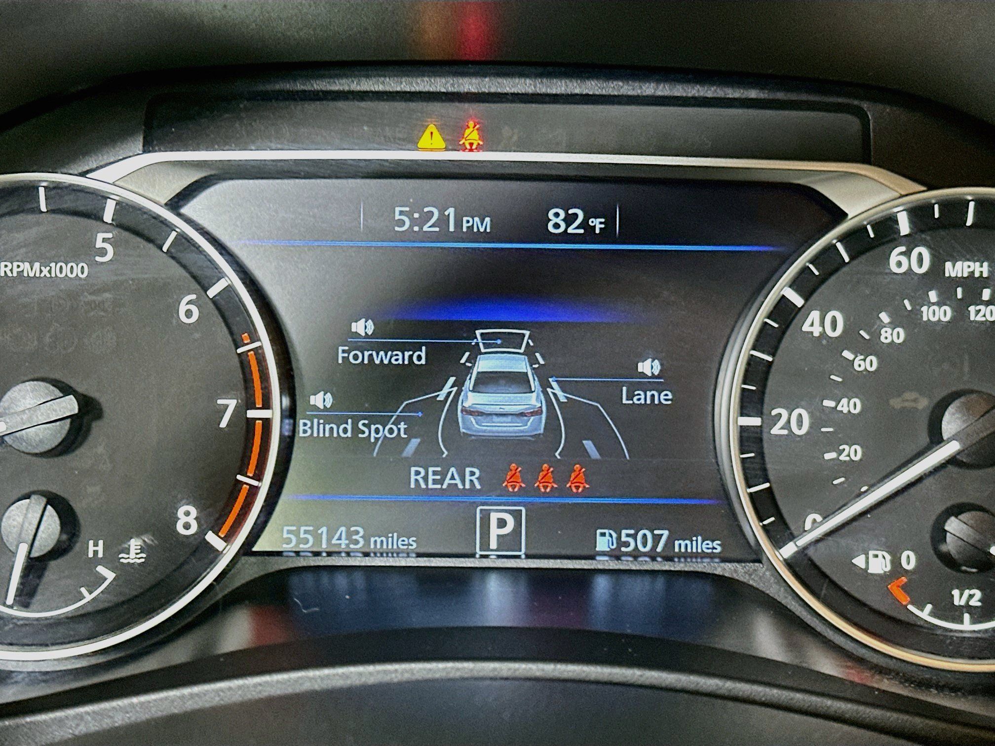 Used 2025 Nissan Altima 2.5 SV FWD image 18
