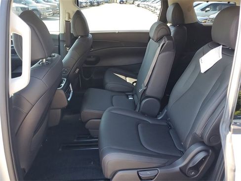 New 2026 Kia Carnival SX w/ SX Dark Edition Package image 16