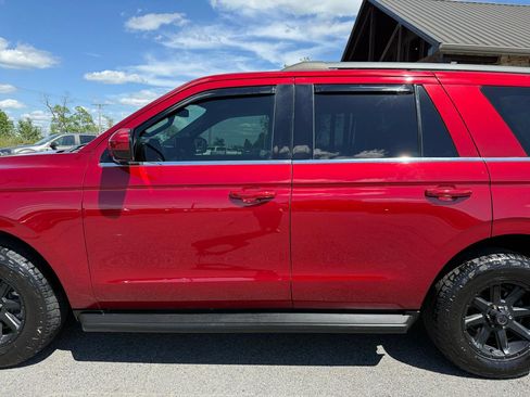 Used 2018 Ford Expedition XLT AWD/4WD image 33