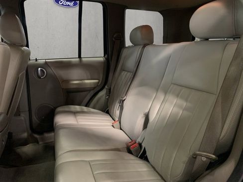 Used 2006 Jeep Liberty Limited image 19