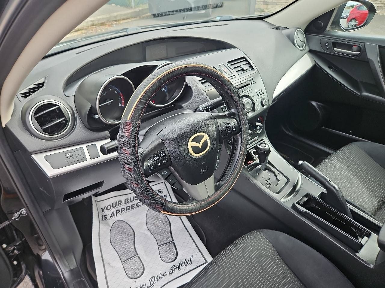 Used 2012 MAZDA MAZDA3 i Touring FWD image 13