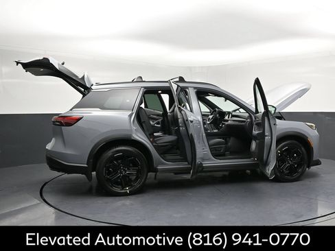 Certified 2026 INFINITI QX60 Sport w/ Dark Cargo Package AWD/4WD image 37