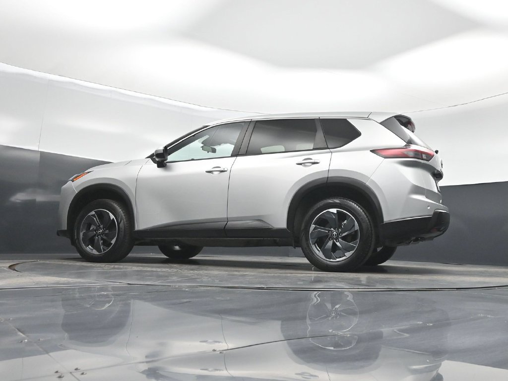 Used 2024 Nissan Rogue SV AWD/4WD image 51