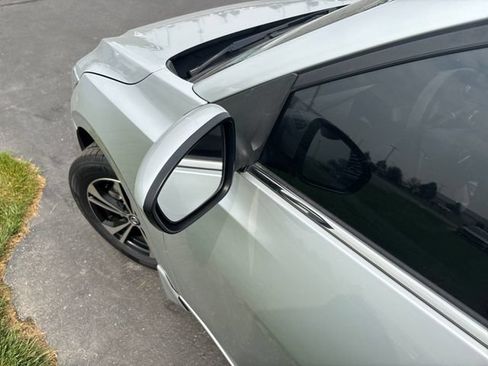 Used 2022 Nissan Sentra SV FWD image 29