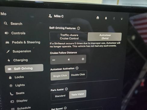 Used 2022 Tesla Model S AWD/4WD image 30