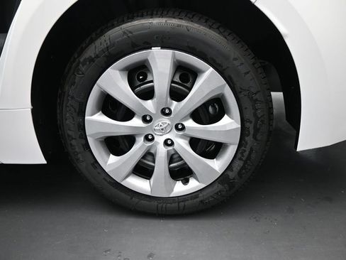 New 2026 Toyota Corolla LE FWD image 13