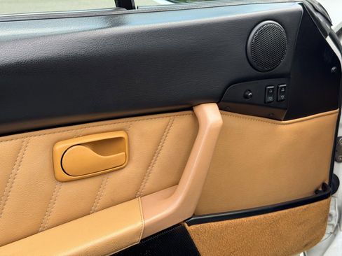 Used 1993 Porsche 968 Cabriolet image 20