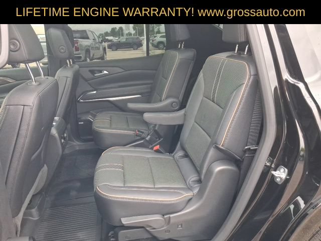Used 2026 Chevrolet Traverse High Country w/ LPO, Floor Liner Package AWD/4WD image 25
