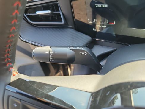 New 2026 Nissan Kicks SR w/ Cold Weather Package AWD/4WD image 25