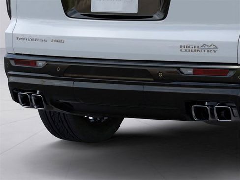 New 2026 Chevrolet Traverse High Country w/ LPO, Floor Liner Package image 15