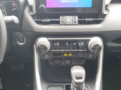 Certified 2025 Toyota RAV4 XLE Premium FWD image 21