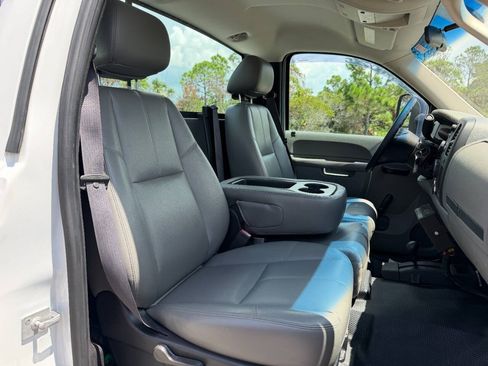 Used 2012 GMC Sierra 2500 W/T AWD/4WD image 28