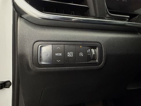 Used 2026 GMC Terrain Elevation image 14