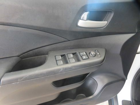 Used 2015 Honda CR-V LX image 15