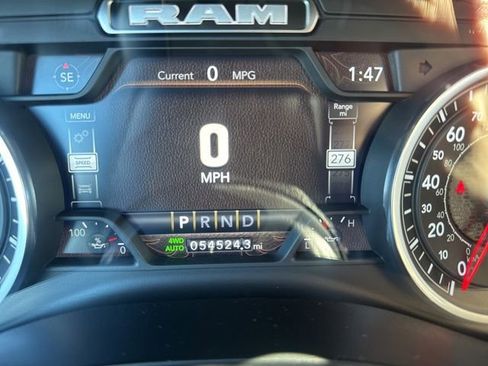 Used 2023 RAM 1500 Laramie image 14