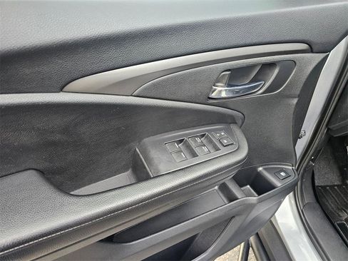 Used 2019 Honda Ridgeline Sport image 26