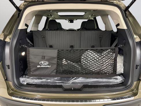 New 2025 Subaru Ascent Touring w/ Popular Package #2 image 9