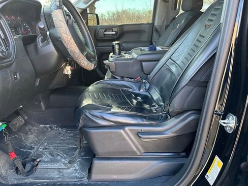 Used 2020 Chevrolet Silverado 1500 Custom w/ Custom Value Package image 5