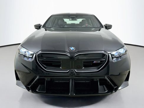 New 2027 BMW M5 w/ Carbon Package AWD/4WD image 2