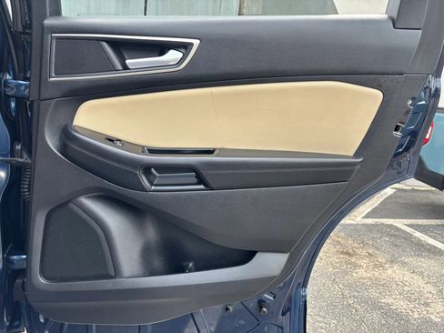 Used 2017 Ford Edge SEL w/ Equipment Group 201A FWD image 56