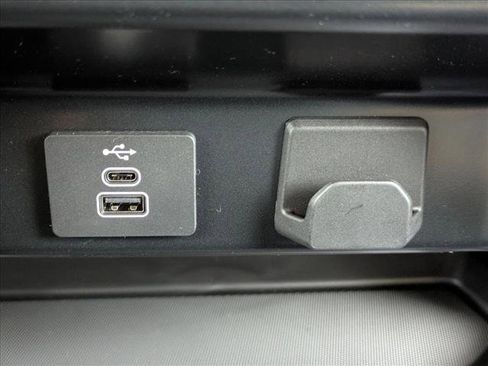 New 2025 Ford F150 XL w/ Equipment Group 103A High image 15