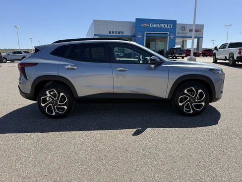 New 2026 Chevrolet Trax RS image 10