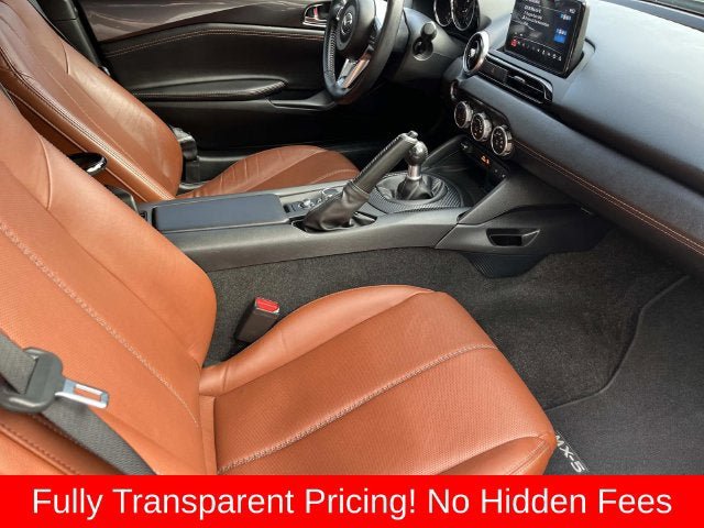 Used 2022 MAZDA MX-5 Miata RF Grand Touring RWD image 16
