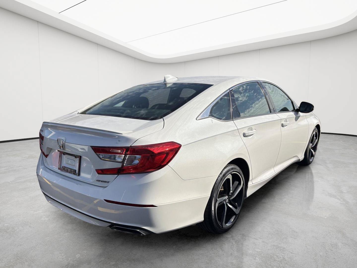 Used 2020 Honda Accord Sport image 6