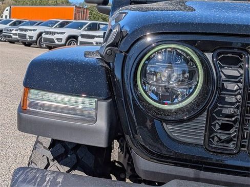 New 2026 Jeep Gladiator Willys image 10