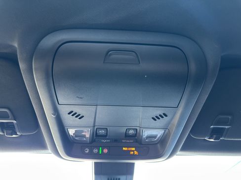 Used 2024 Chevrolet Equinox RS AWD/4WD image 37