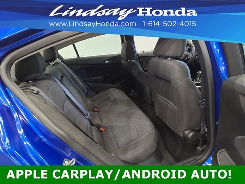 Used 2017 Chevrolet Cruze LT w/ Convenience Package image 9