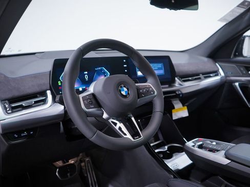 New 2026 BMW X2 xDrive28i w/ Technology Package image 6