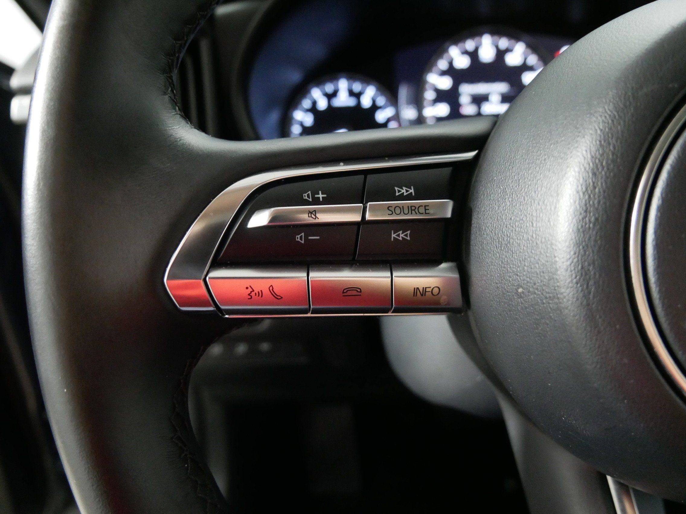 Used 2025 MAZDA CX-50 AWD 2.5 S w/ Premium Plus Pkg image 27