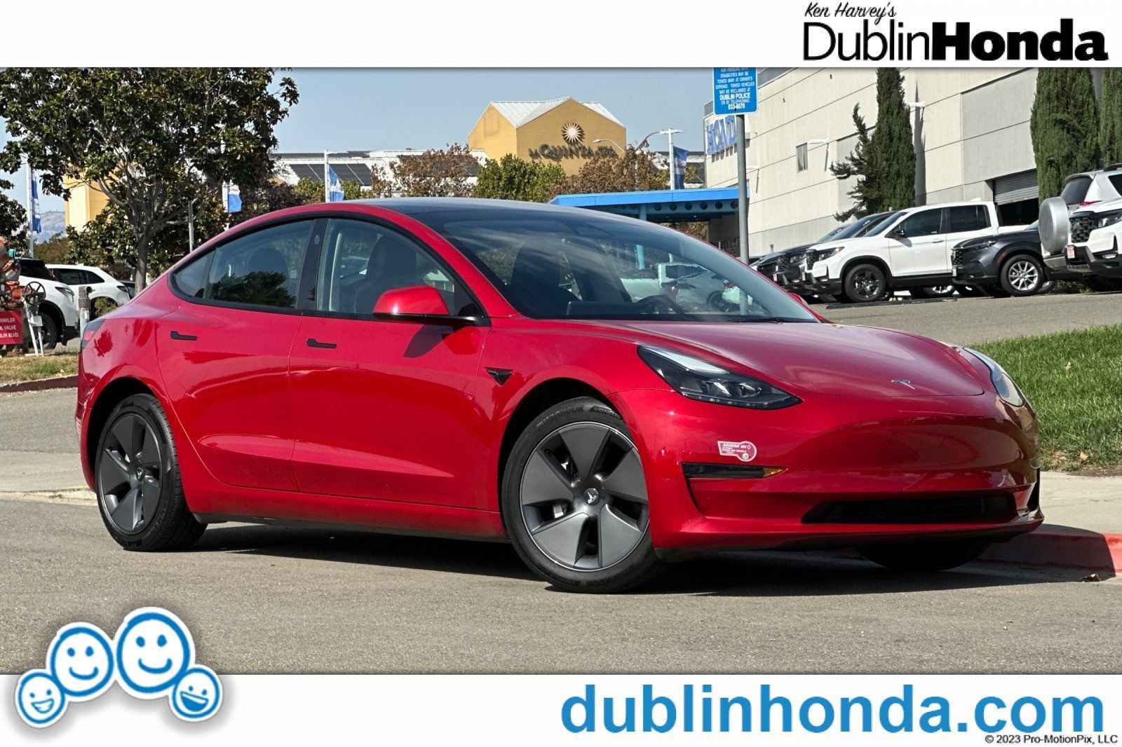 Used 2023 Tesla Model 3 Standard Range RWD image 1