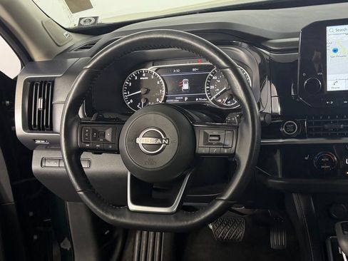 Used 2022 Nissan Pathfinder SL w/ SL Premium Package image 15