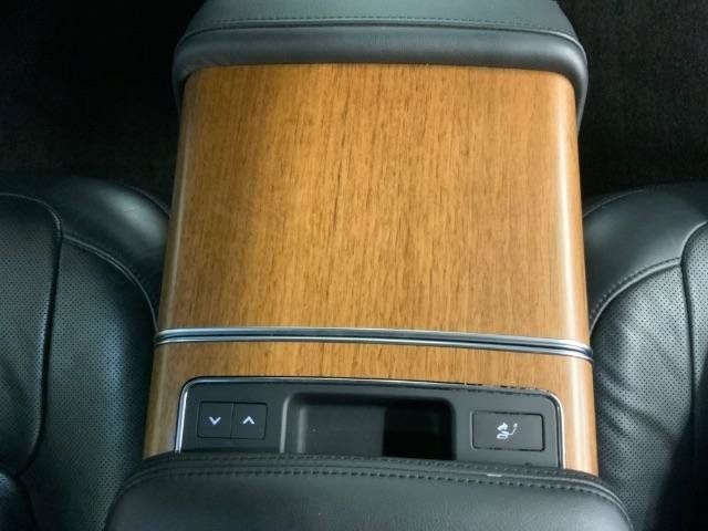 Used 2019 Land Rover Range Rover Long Wheelbase Autobiography AWD/4WD image 17