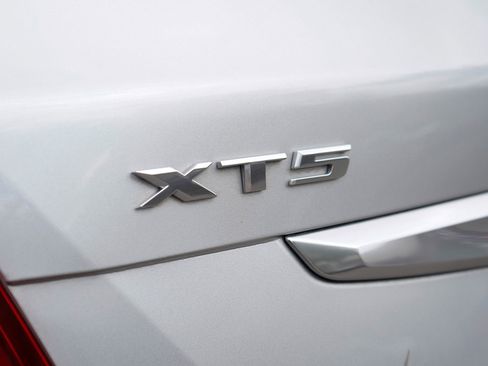 Used 2019 Cadillac XT5 Luxury AWD/4WD image 11