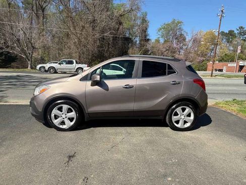 Used 2015 Buick Encore FWD image 4