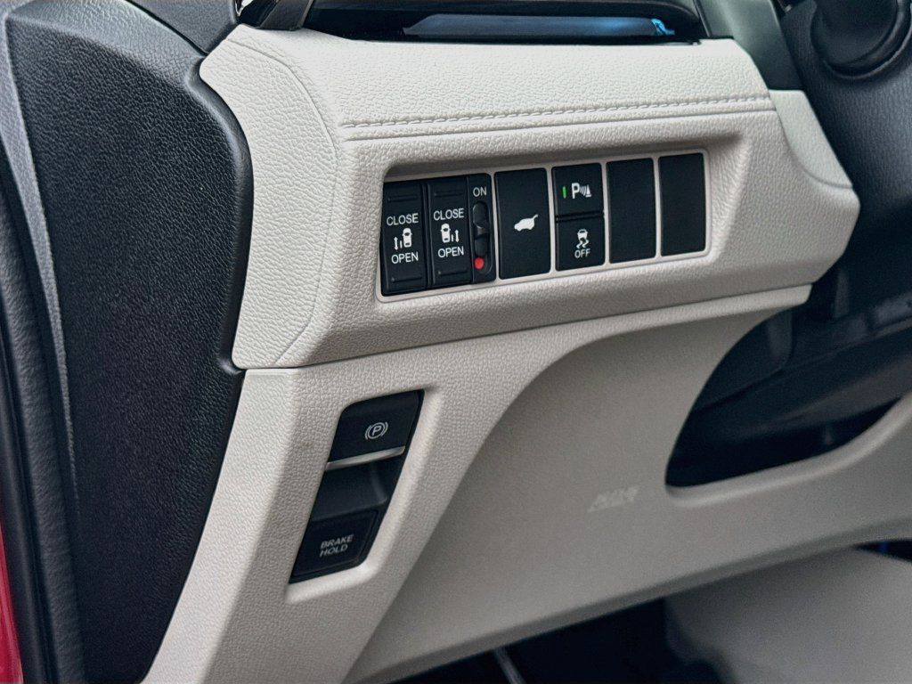 New 2026 Honda Odyssey Elite image 12