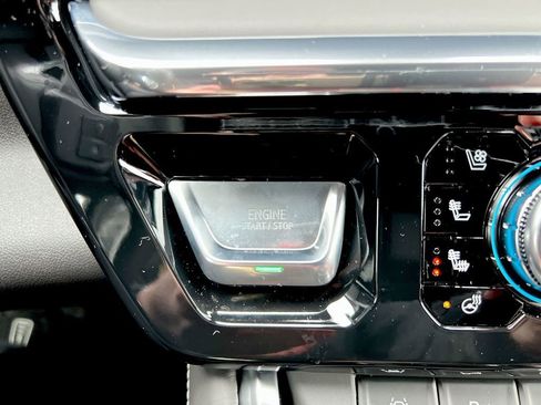 New 2026 GMC Sierra 1500 Denali Ultimate AWD/4WD image 15