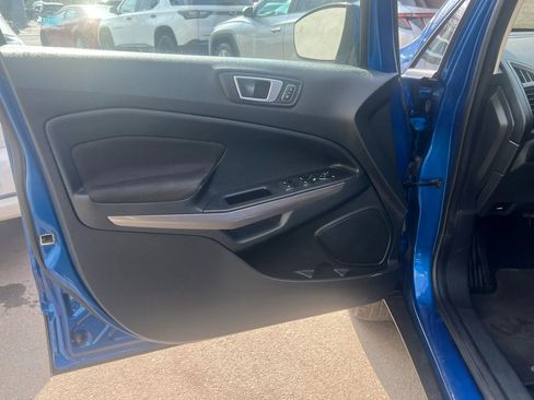 Used 2019 Ford EcoSport SE w/ SE Convenience Package AWD/4WD image 12