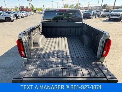 New 2026 GMC Sierra 1500 AT4 w/ AT4 Premium Package AWD/4WD image 8