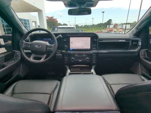 Used 2025 Ford F250 Lariat w/ Lariat Ultimate Package AWD/4WD image 21