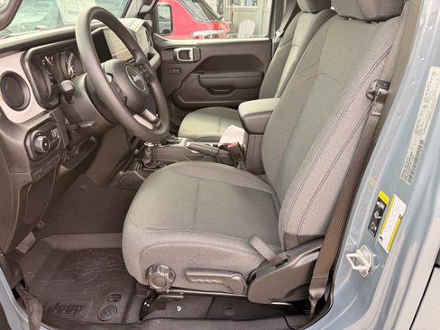 New 2026 Jeep Wrangler Unlimited Sport image 5