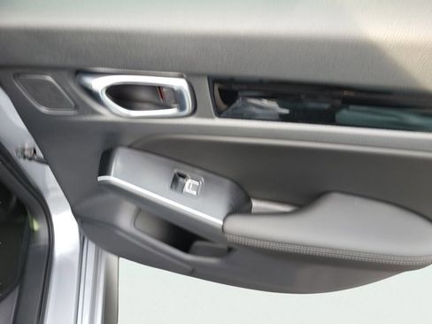 Certified 2025 Honda Civic Sport Touring image 16