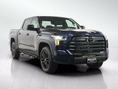 Used 2026 Toyota Tundra Limited AWD/4WD image 7