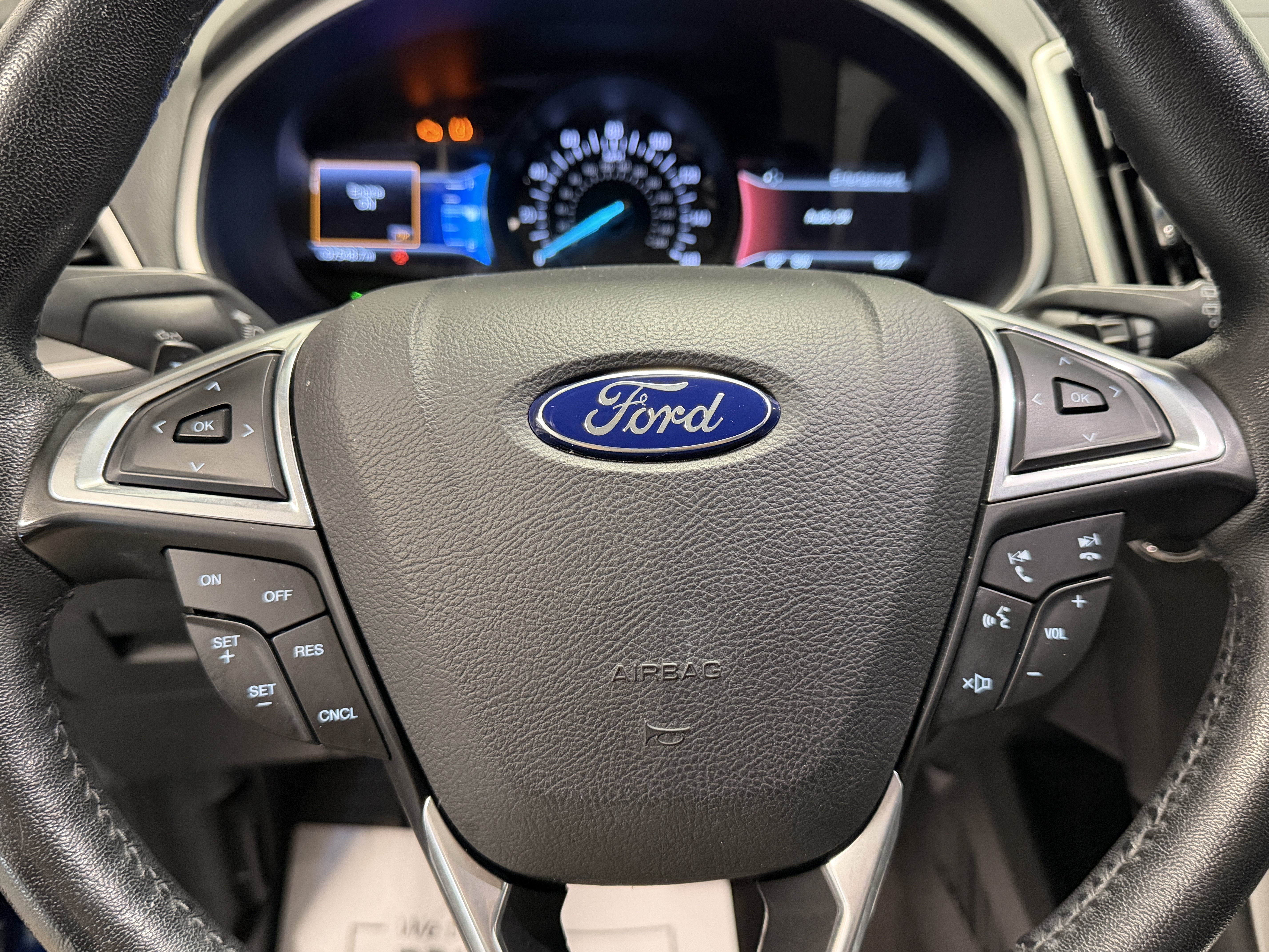 Used 2016 Ford Edge SEL w/ Equipment Group 201A AWD/4WD image 13