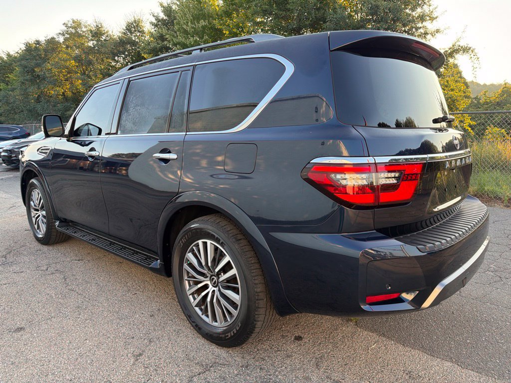 Used 2023 Nissan Armada SL w/ Captain's Chairs Package AWD/4WD image 4